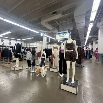 Old Navy - Women's Clothing Near Me - Omaha, Nebraska Old Navy - Women's Clothing Near Me - Omaha, Nebraska