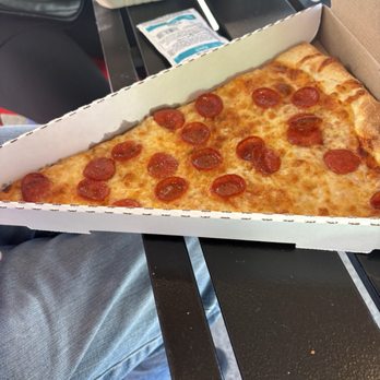 Pin-Up Pizza - Pepperoni pizza - Pizza Near Me - Las Vegas, Nevada Pin-Up Pizza - Pepperoni pizza - Pizza Near Me - Las Vegas, Nevada