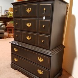 Timeless Consignment - Timeless Consignment of Milton is a home decorating consignment store filled with items that will bring your home to life.