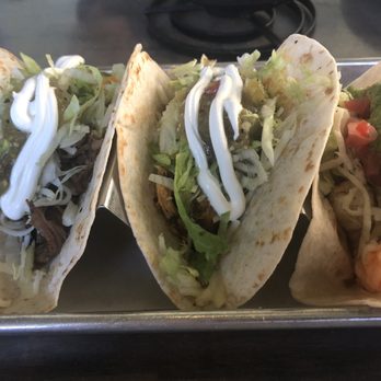 Bad Bean Baja Grill - Taco trio - steak, chicken, shrimp - Mexican Near Me - Kitty Hawk, North Carolina
