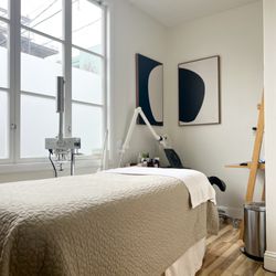 Skin Salvation Acne Clinic - With & Within - our OAKLAND treatment room flooded in natural bright light, in a safe medical office neighborhood near sprouts grocery store.