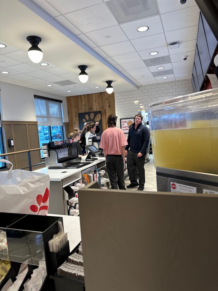 ChickfilA, Saratoga Springs Roadtrippers