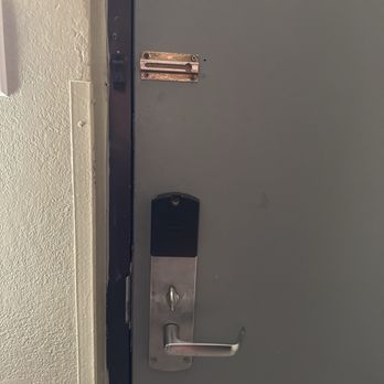Laker Inn - Dead bold does not work and sliding lock is missing the slider - Hotels Near Me - Russell Springs, Kentucky Laker Inn - Dead bold does not work and sliding lock is missing the slider - Hotels Near Me - Russell Springs, Kentucky