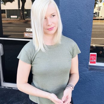 Flaunt Salon - color/cut by CHELSEA HALL! - Hair Salons Near Me - Long Beach, California Flaunt Salon - color/cut by CHELSEA HALL! - Hair Salons Near Me - Long Beach, California