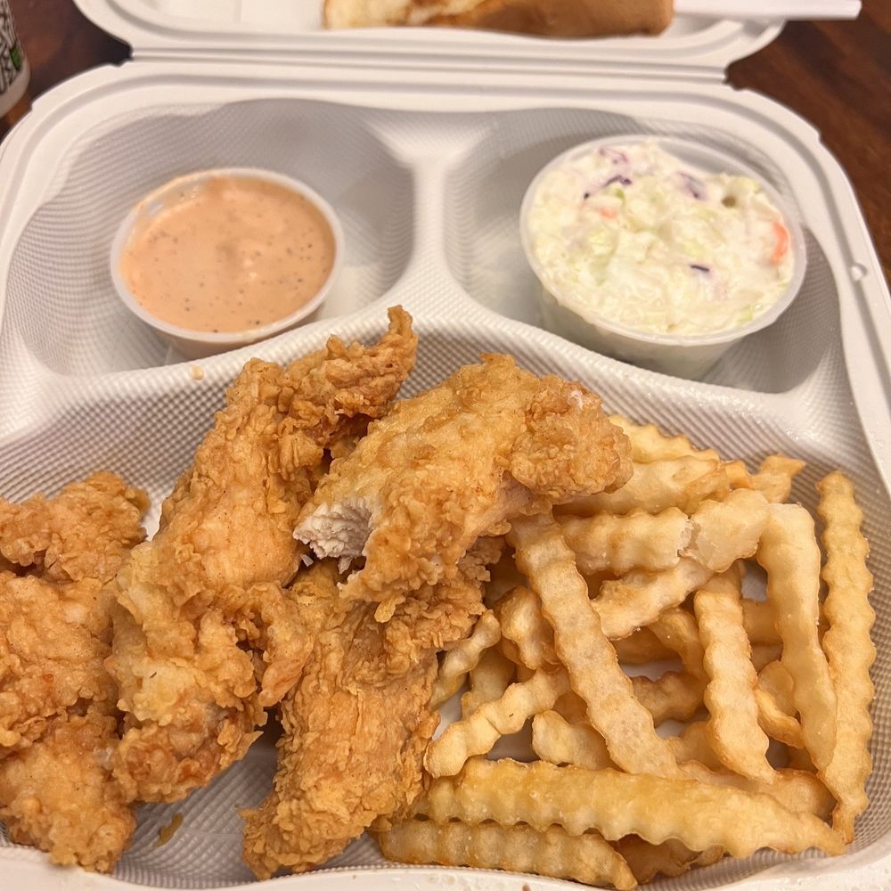 Raising Cane's Chicken Fingers - Fast Food Near Me - Columbia, Maryland Raising Cane's Chicken Fingers - Fast Food Near Me - Columbia, Maryland