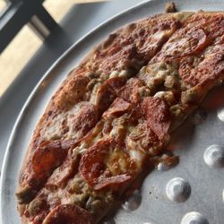 Palio's Pizza Cafe - Royse City - Small sausage and pepperoni pizza