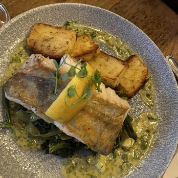 The Kings Head - Delicious!!! Better and healthier alternative to fish and chips. That potato turnip was so good and this cod was so fresh!!! - Pubs Near Me - Galway, G The Kings Head - Delicious!!! Better and healthier alternative to fish and chips. That potato turnip was so good and this cod was so fresh!!! - Pubs Near Me - Galway, G