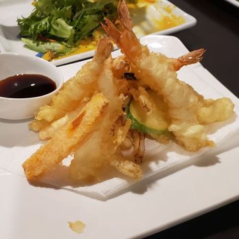 Arigato - Sushi Bars Near Me - Edgewater, New Jersey