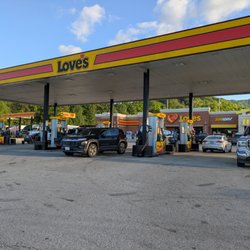 Love's Travel Stop - Love's Travel Stop, Lambsburg