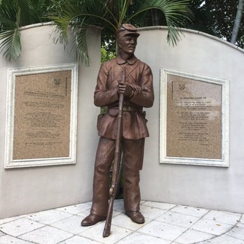 Centennial Park - Another memorial... go down and read the plaques - Parks Near Me - Fort Myers, Florida