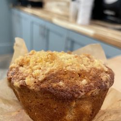 Tropical BBQ Market - Strawberry-Guava Muffin