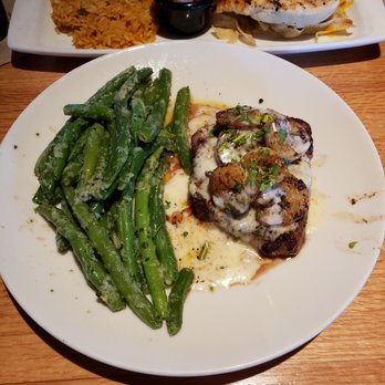 Applebee's Grill + Bar - Top on is the Fiesta Lime Chicken and the second one is the Parmesan Steak with parmesan green beans. Both meals were excellent. - Sports Bars Near Me - Amarillo, Texas