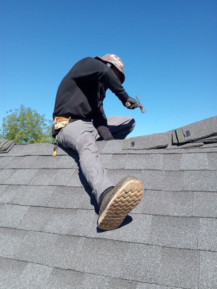 Slide of Hernandez Roofing