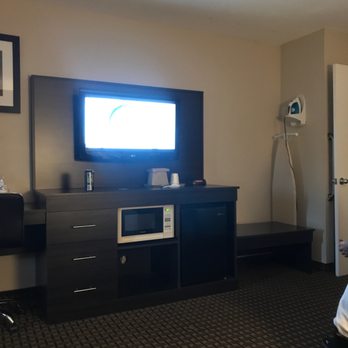 Baymont by Wyndham Cortez - 1bed unit - Hotels Near Me - Cortez, Colorado