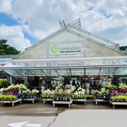 Tonkadale Greenhouse - Outdoor entrance