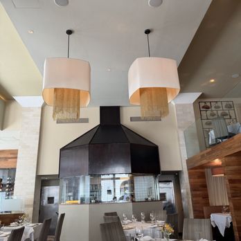 Tamarind - Decor. - Indian Near Me - New York, New York Tamarind - Decor. - Indian Near Me - New York, New York