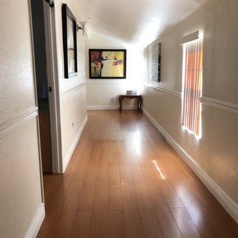 Somerset Homecare - Hallway in the facility - Assisted Living Facilities Near Me - Long Beach, California Somerset Homecare - Hallway in the facility - Assisted Living Facilities Near Me - Long Beach, California