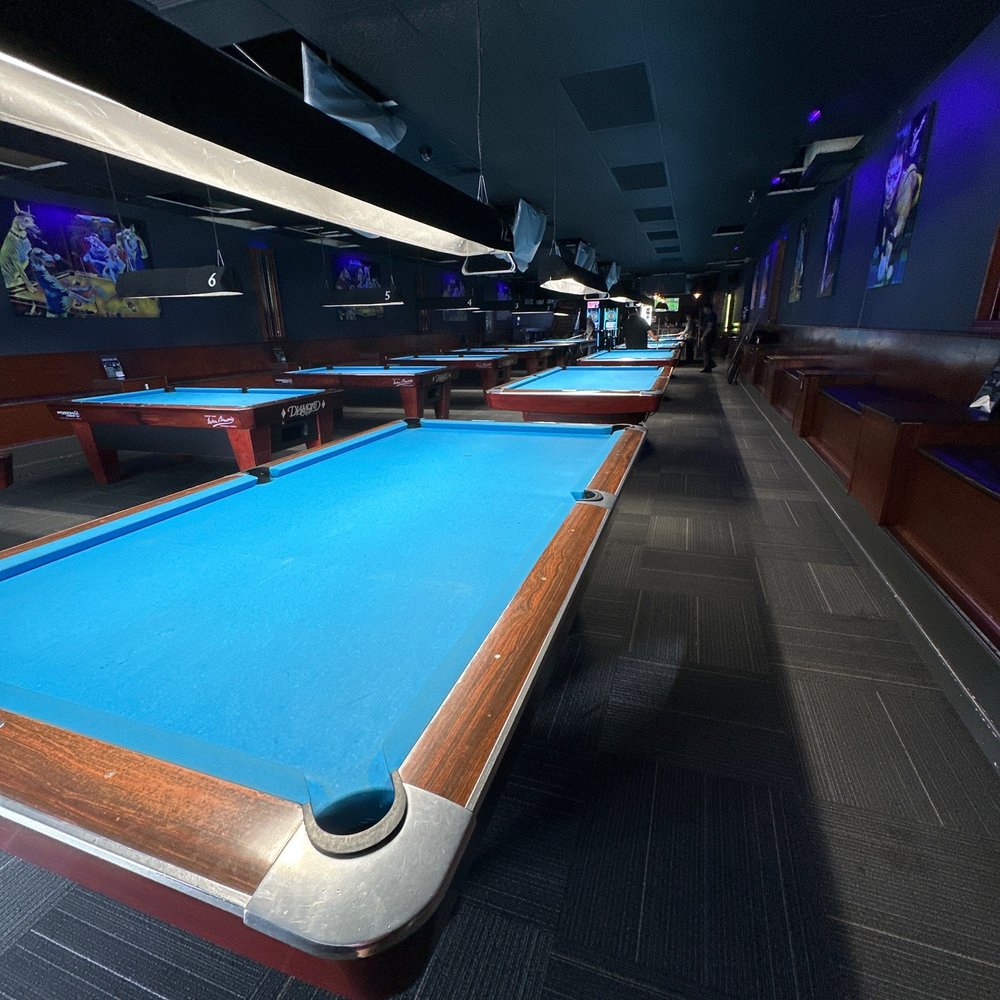 Crown City Billiards & Lounge - 7ft and 9ft tables - Pool Halls Near Me - Pasadena, California