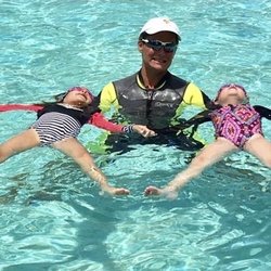 La Jolla Colony Private Park - Swim with Elly