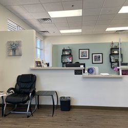 Henderson Gynecology - Administration desk