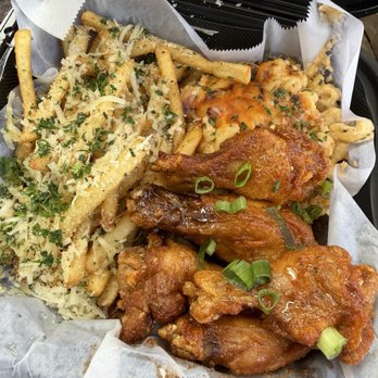 Lucy Mae’s Kitchen - Wing sampler plate - Soul Food Near Me - San Diego, California Lucy Mae’s Kitchen - Wing sampler plate - Soul Food Near Me - San Diego, California