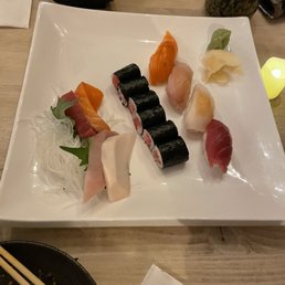Sashimi and Sushi Deluxe Sashimi and Sushi Deluxe