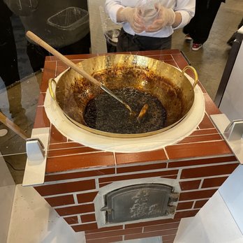 Xing Fu Tang - Making brown sugar boba right in front of you - Bubble Tea Near Me - Seattle, Washington