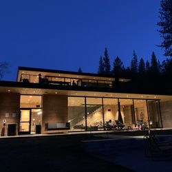 AutoCamp Yosemite - Clubhouse and check in lobby with general stote