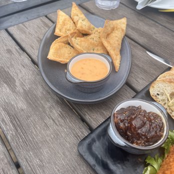 The Oar House - Lobster rangoon absolutely perfect for appetizers! - Seafood Near Me - Portsmouth, New Hampshire The Oar House - Lobster rangoon absolutely perfect for appetizers! - Seafood Near Me - Portsmouth, New Hampshire