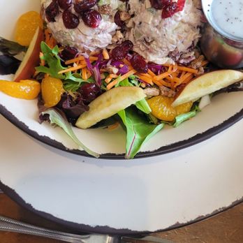Egg Harbor Cafe - Breakfast & Brunch Near Me - Schaumburg, Illinois