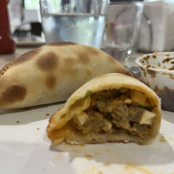 Los Hornos - Empanadas Near Me - Kansas City, Missouri