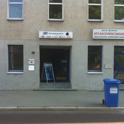 teampoint Magdeburg - Straßeneingang