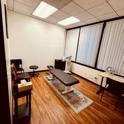 Uptown Wellness Center - Treatment room 3