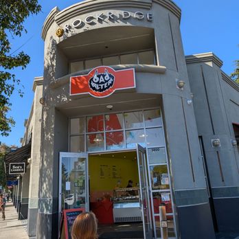 Bad Walter's Bootleg Ice Cream - Ice Cream & Frozen Yogurt Near Me - Oakland, California