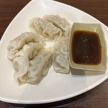 Hiro Japanese Steakhouse - Gyoza - Sushi Bars Near Me - Montrose, Colorado Hiro Japanese Steakhouse - Gyoza - Sushi Bars Near Me - Montrose, Colorado