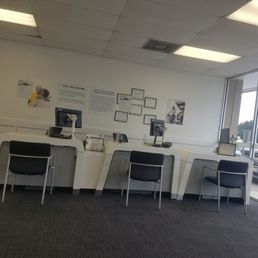 I had to Lobby to post this picture of the lobby