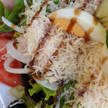 Arcobaleno - Italienischer Salat mit Schinken und Käse - Pizza Near Me - Miltenberg, BY