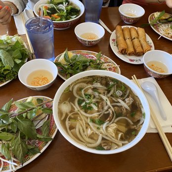 Pho 87 - #20 (Large) and Egg Rolls - Vietnamese Near Me - Los Angeles, California Pho 87 - #20 (Large) and Egg Rolls - Vietnamese Near Me - Los Angeles, California