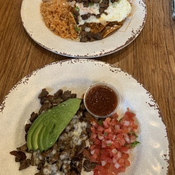 El Camino Cafe - Chilaquiles with carne asada Carne asada with cheese, avocado and salsas. - Mexican Near Me - Tustin, California El Camino Cafe - Chilaquiles with carne asada Carne asada with cheese, avocado and salsas. - Mexican Near Me - Tustin, California