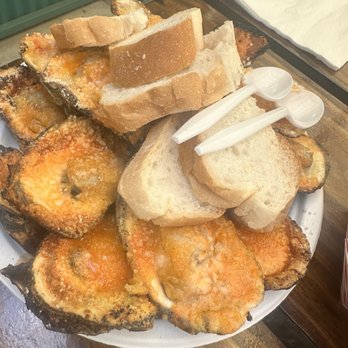 Buggin' Out Boils - Caterers Near Me