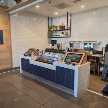 Mendocino Farms - Inside - Sandwiches Near Me - Phoenix, Arizona