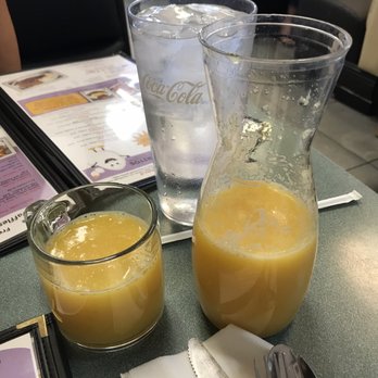 Jamms Restaurant - Craft of Orange Juice!  Not a small cup.  Nice - Breakfast & Brunch Near Me - Las Vegas, Nevada