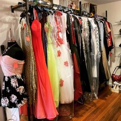Red Rose Consignment & Boutique - Dresses