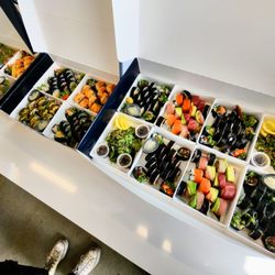 Omakase Umi - Perfect for a large group party