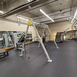 Gold's Gym - Austin Downtown