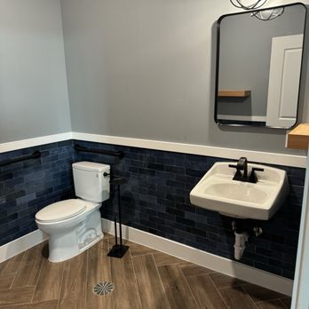 Salty Dog Plumbing Services - Havana house rest room round rock - Plumbing Near Me Salty Dog Plumbing Services - Havana house rest room round rock - Plumbing Near Me