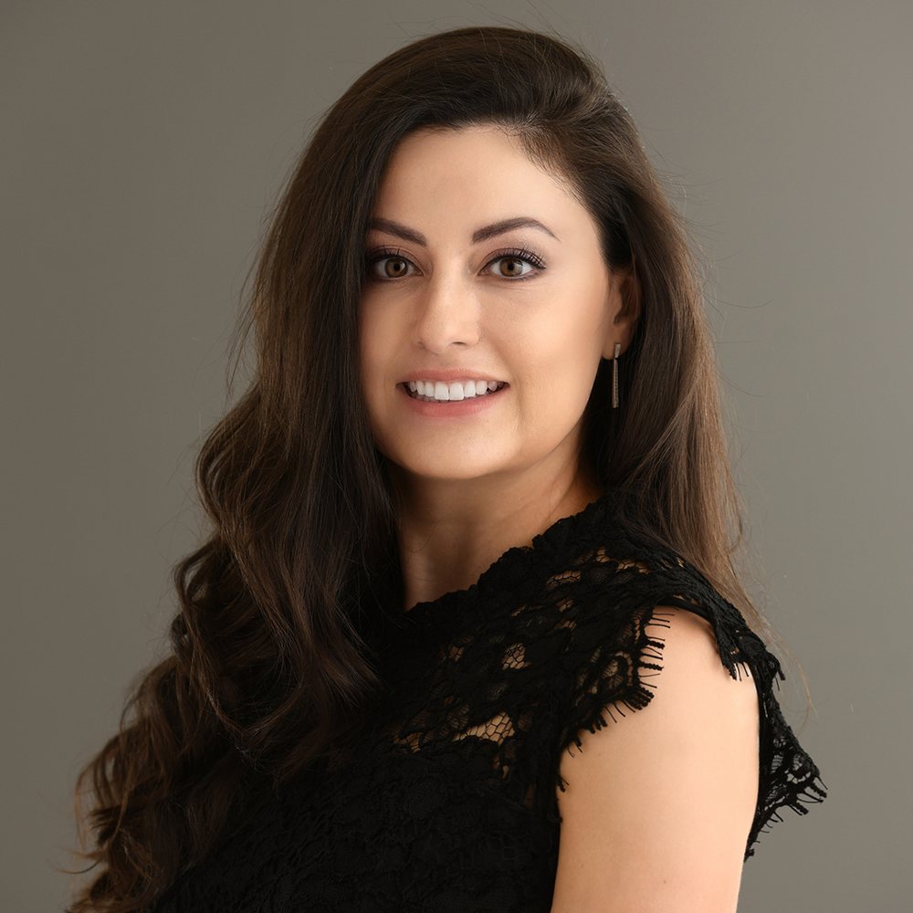 MAIRA “MYDA” MONTOYA BLACK & WHITE REALTY Broomfield, Colorado