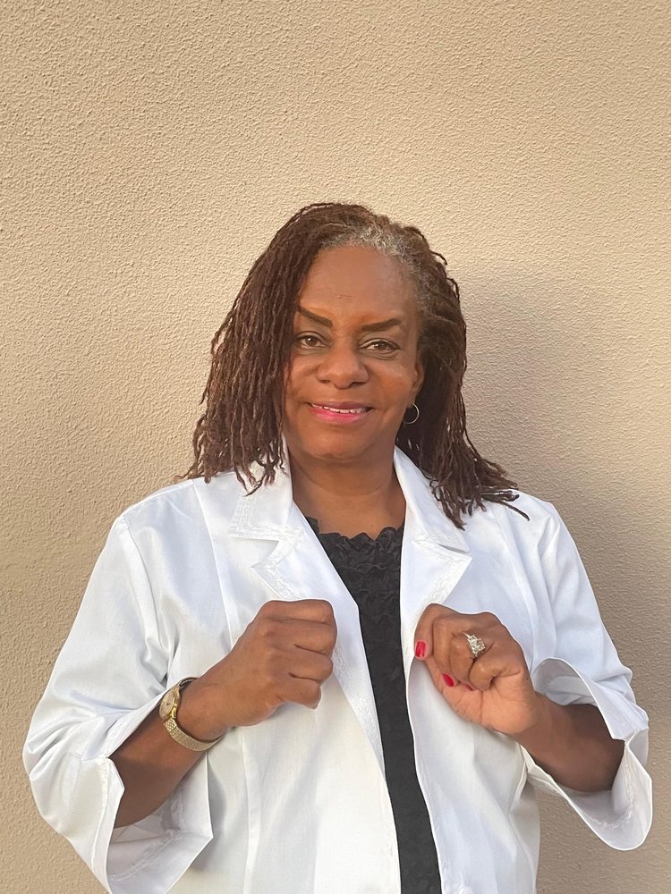 Angie’s Angels Home Health Care - home care agency in Phoenix, AZ