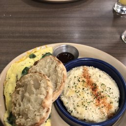 Omelet, grits and English muffin! Omelet, grits and English muffin!