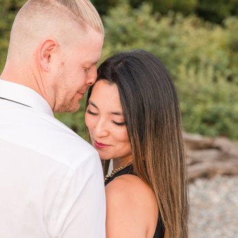 Stormy Peterson Photography - Dave & Jenn | Olympic Sculpture Park | 2019 - Session Photography Near Me Stormy Peterson Photography - Dave & Jenn | Olympic Sculpture Park | 2019 - Session Photography Near Me